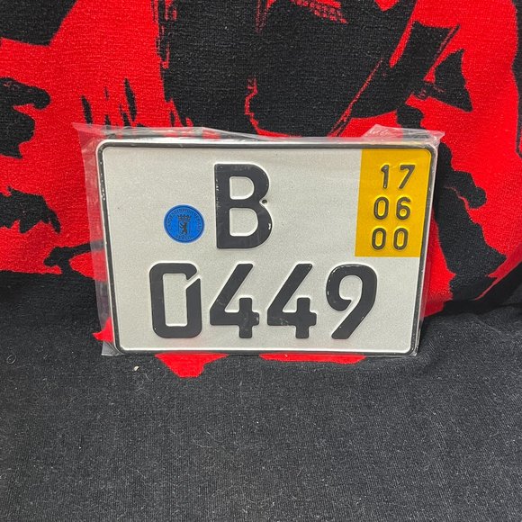 Vintage German Licence Plate. Berlin. Good Condition. - Picture 1 of 8